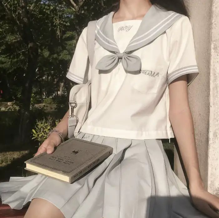 阿德尔曼夫妇